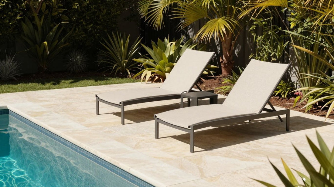 How to buy pool loungers online: A complete guide to choosing the right fit
