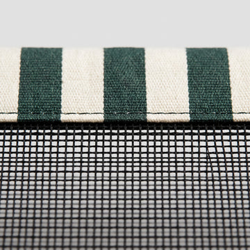 Open mesh centre of the Poolboy Sinka-Bit in Green and White stripe, water passing through.